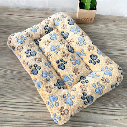 Household Winter Pet Warm Sleeping Pad - angle view - PET'S FUN | pet accessories