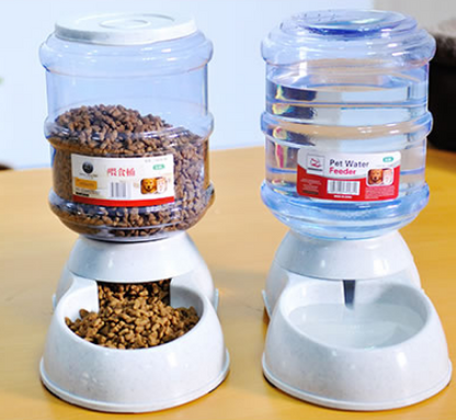 Cats Dogs Automatic Pet Feeder Drinking Water Fountains