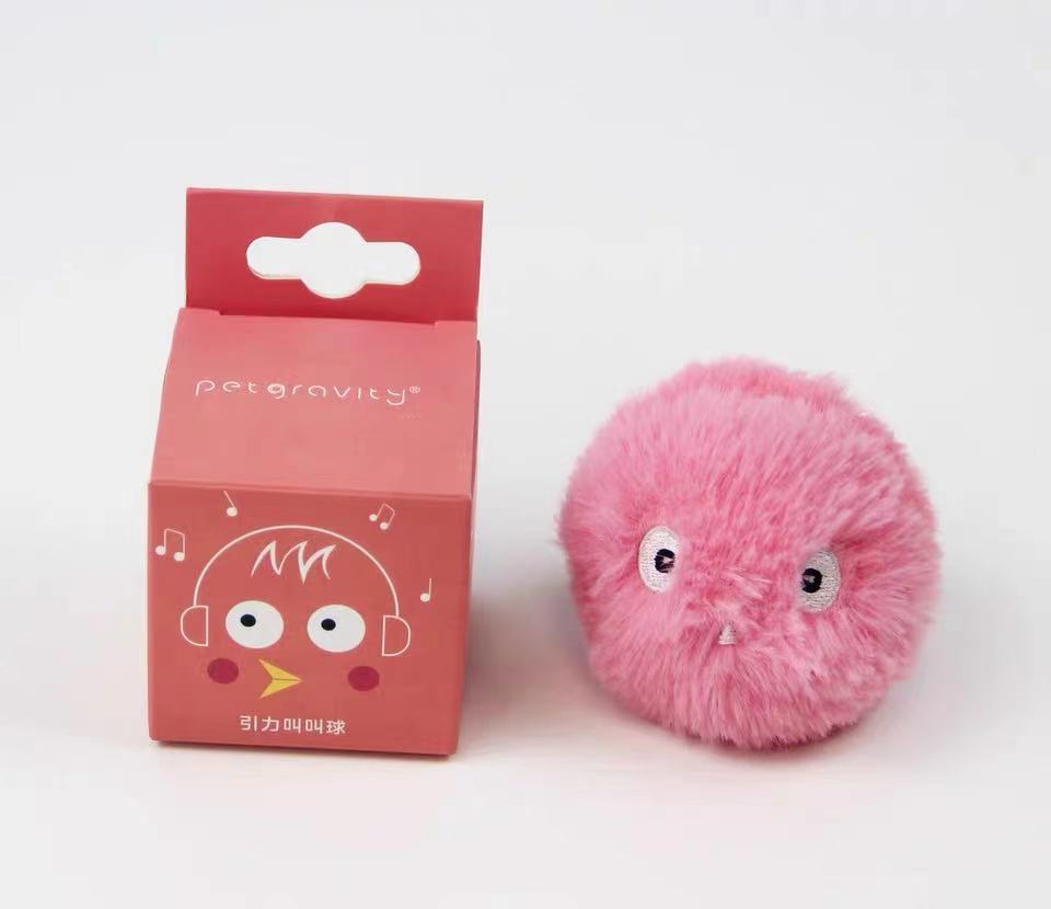 Gravity Called the Ball Mint Kitten Self-hey - angle view - PET'S FUN | cat supplies