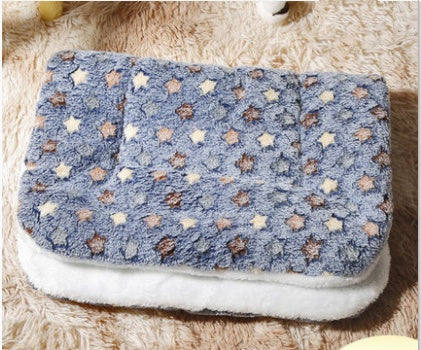 Fashion Pet Cat Four Seasons Mat Blanket - side view - PET'S FUN | cat toy