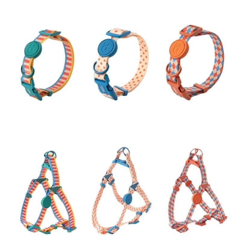 Retro Record Hand Holding Rope Small and - angle view - PET'S FUN | dog entertainment