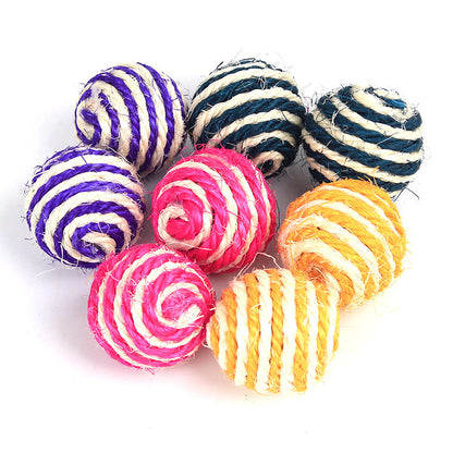 Cat Scratching Toy Sisal Tease Cat Ball - lifestyle view - PET'S FUN | cat supplies