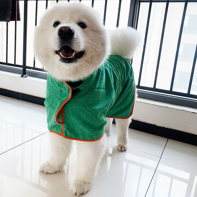 Pet Bathrobe Fast Drying Towel Microfiber - angle view - PET'S FUN | dog supplies