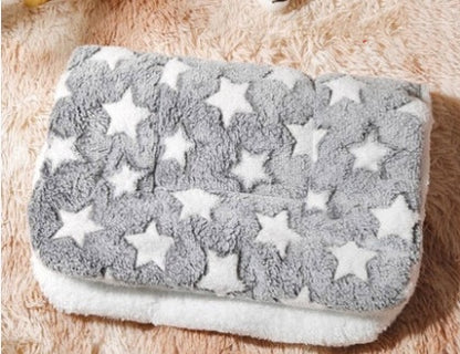 Fashion Pet Cat Four Seasons Mat Blanket - side view - PET'S FUN | cat supplies