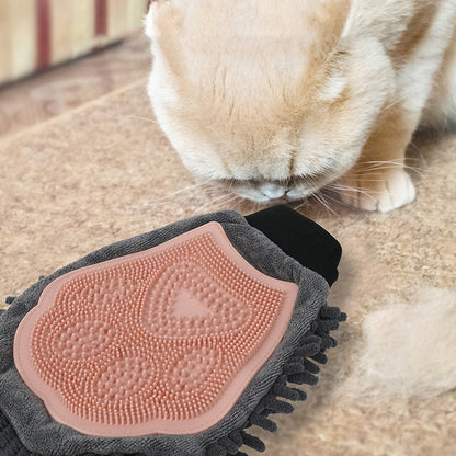 Pet Bathing Brush 2-in-1 Grooming Glove Elegant Dog - detail view - PET'S FUN | premium pet products